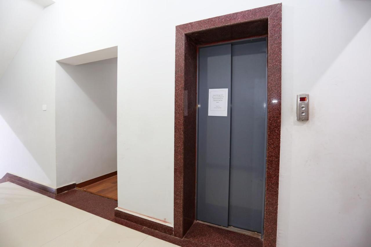 OYO Flagship 8346 LazyStays Bhubaneswar Zewnętrze zdjęcie