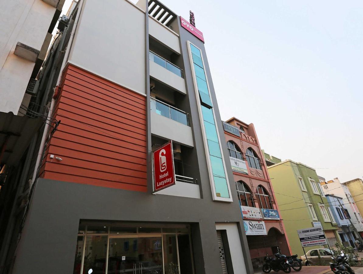 OYO Flagship 8346 LazyStays Bhubaneswar Zewnętrze zdjęcie