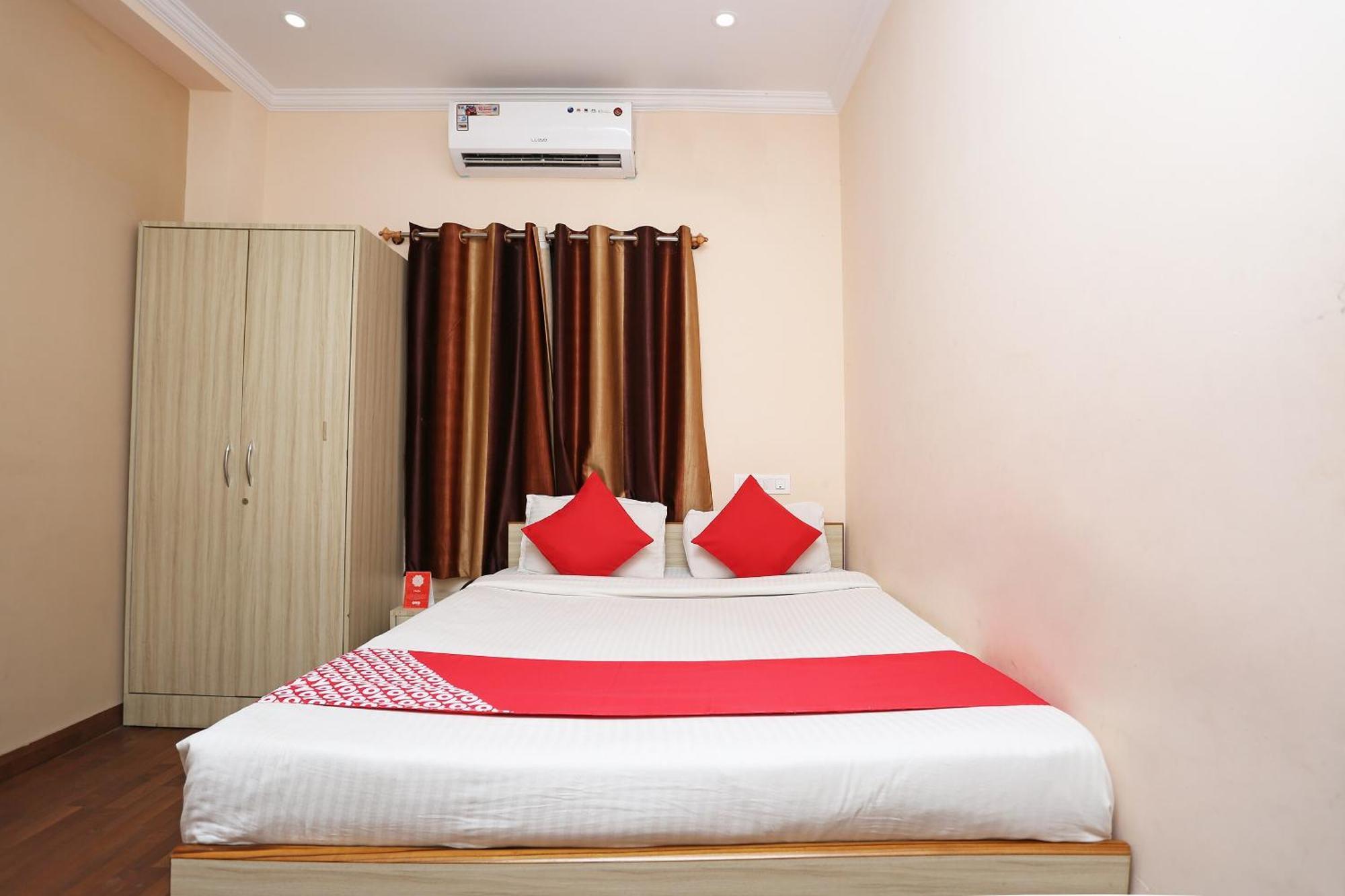 OYO Flagship 8346 LazyStays Bhubaneswar Zewnętrze zdjęcie